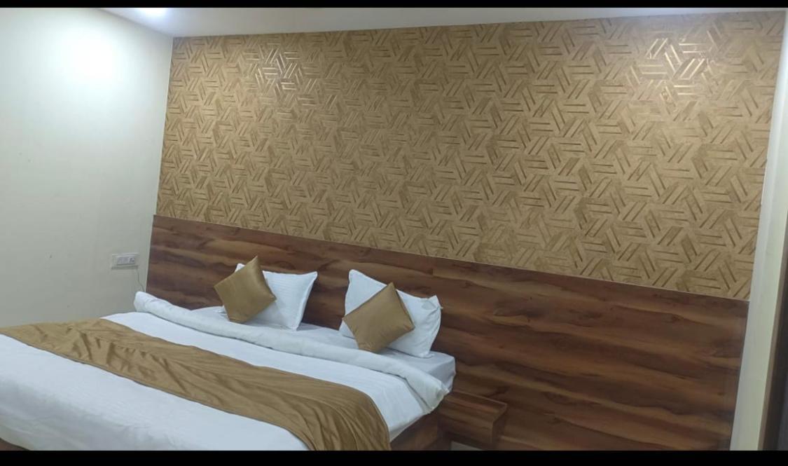 Siddi Vinayaka Hotel Haïdarabad Extérieur photo